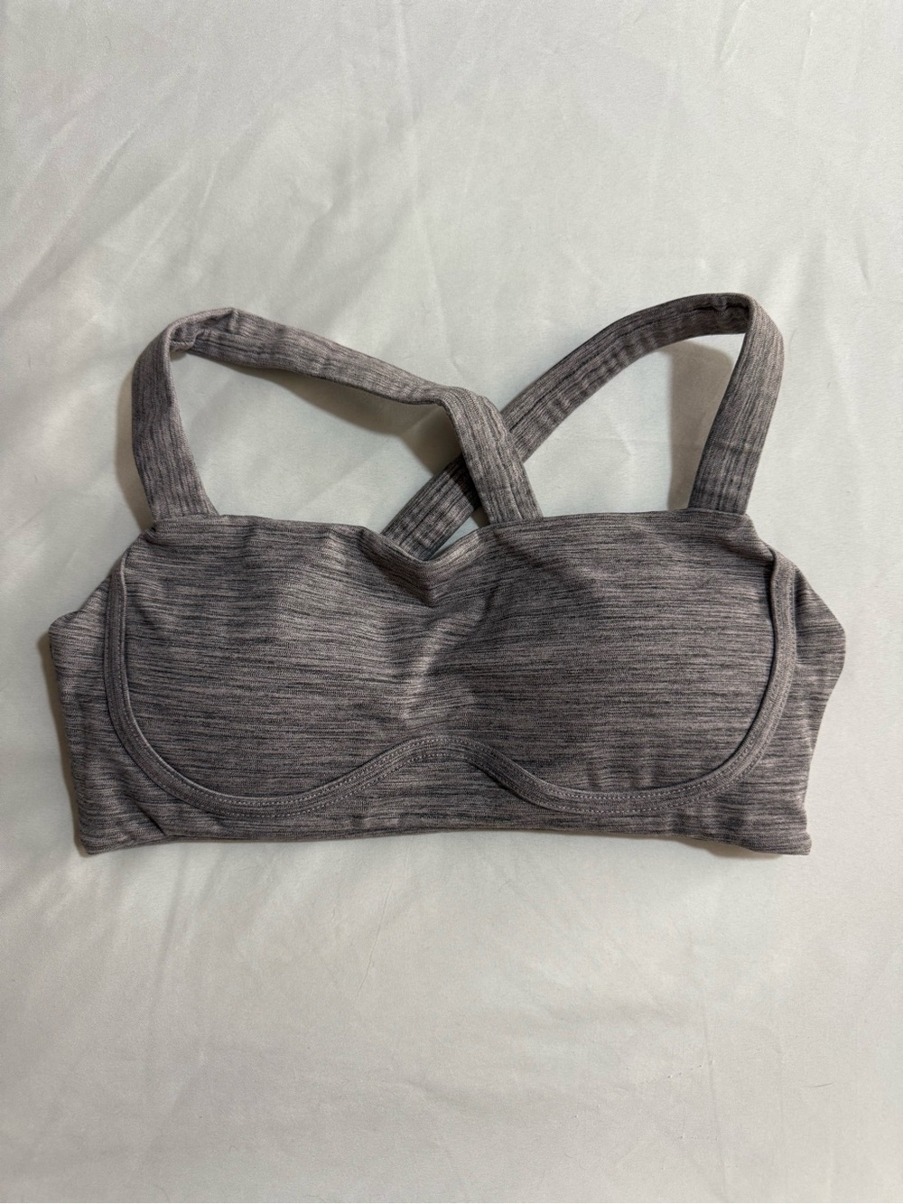 NWT Pcheebum Cross Back Dusty Purple
Sports Bra